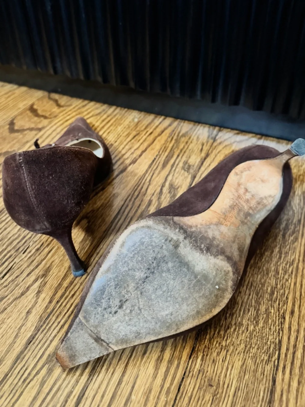 Manolo Blahnik Brown Suede Heels 38